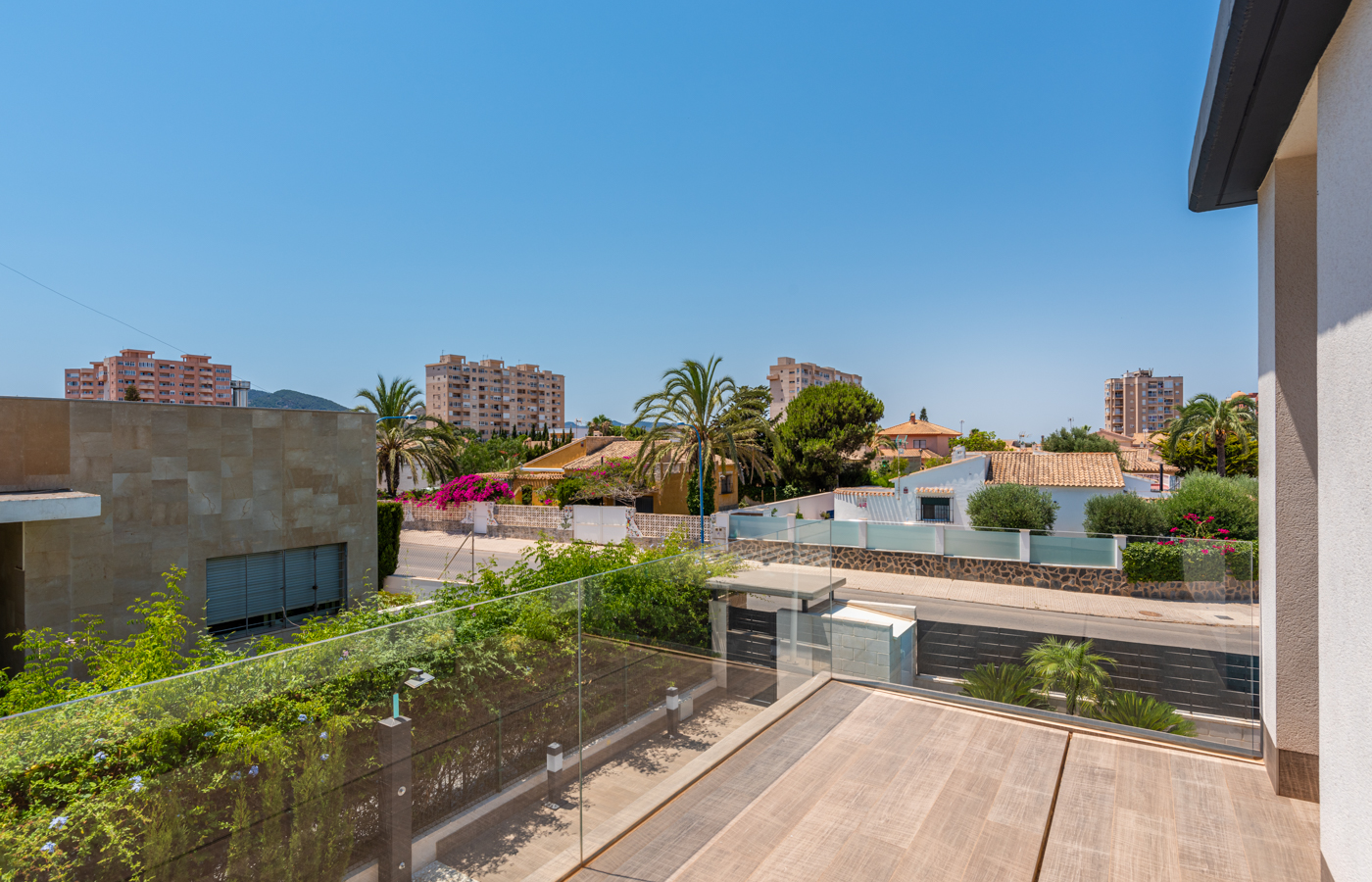 3-bedroom Villa In Villajoyosa, Spain (103 M²)