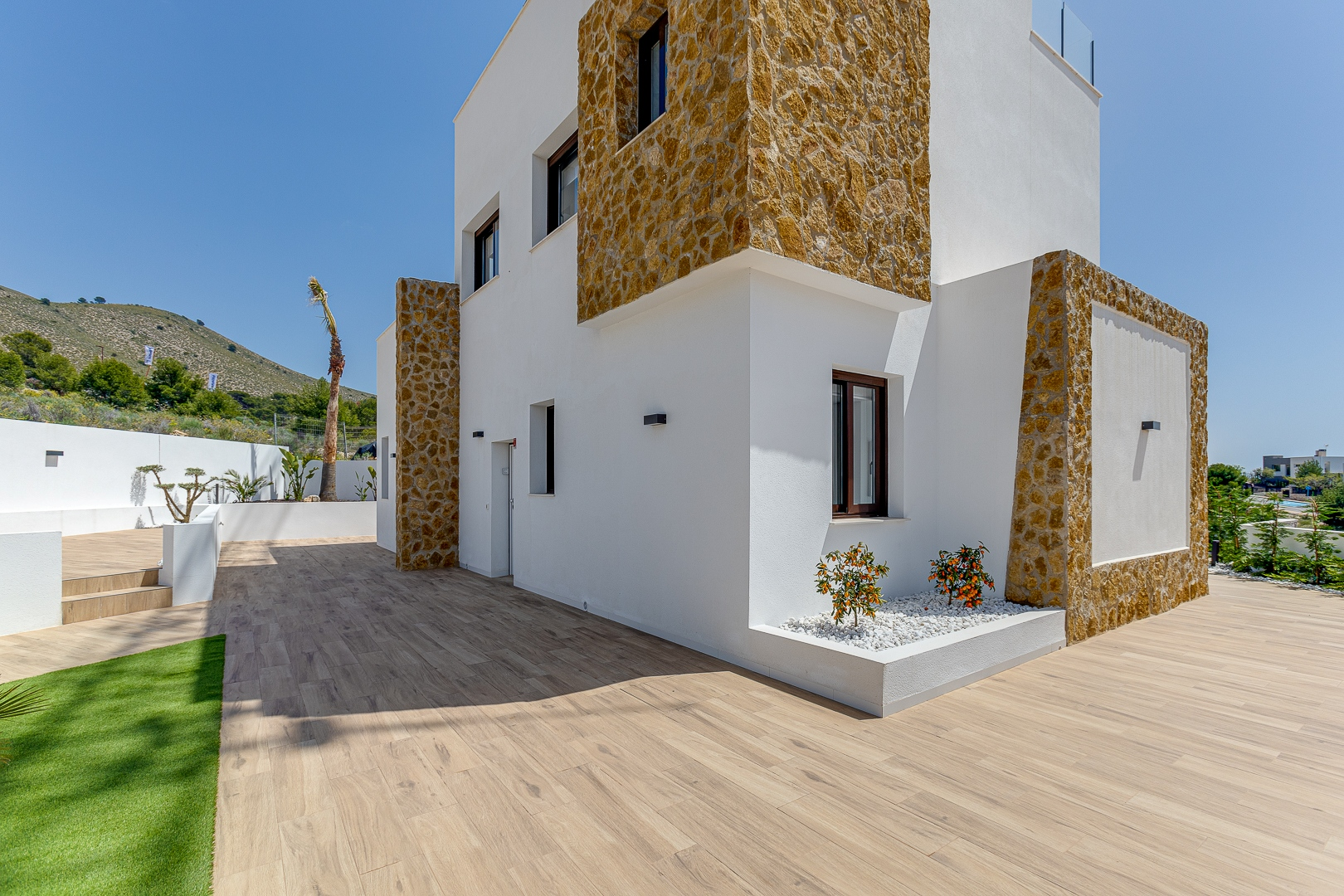 17-e927c4 4-bedroom Villa In Finestrat, Spain (168 M²)