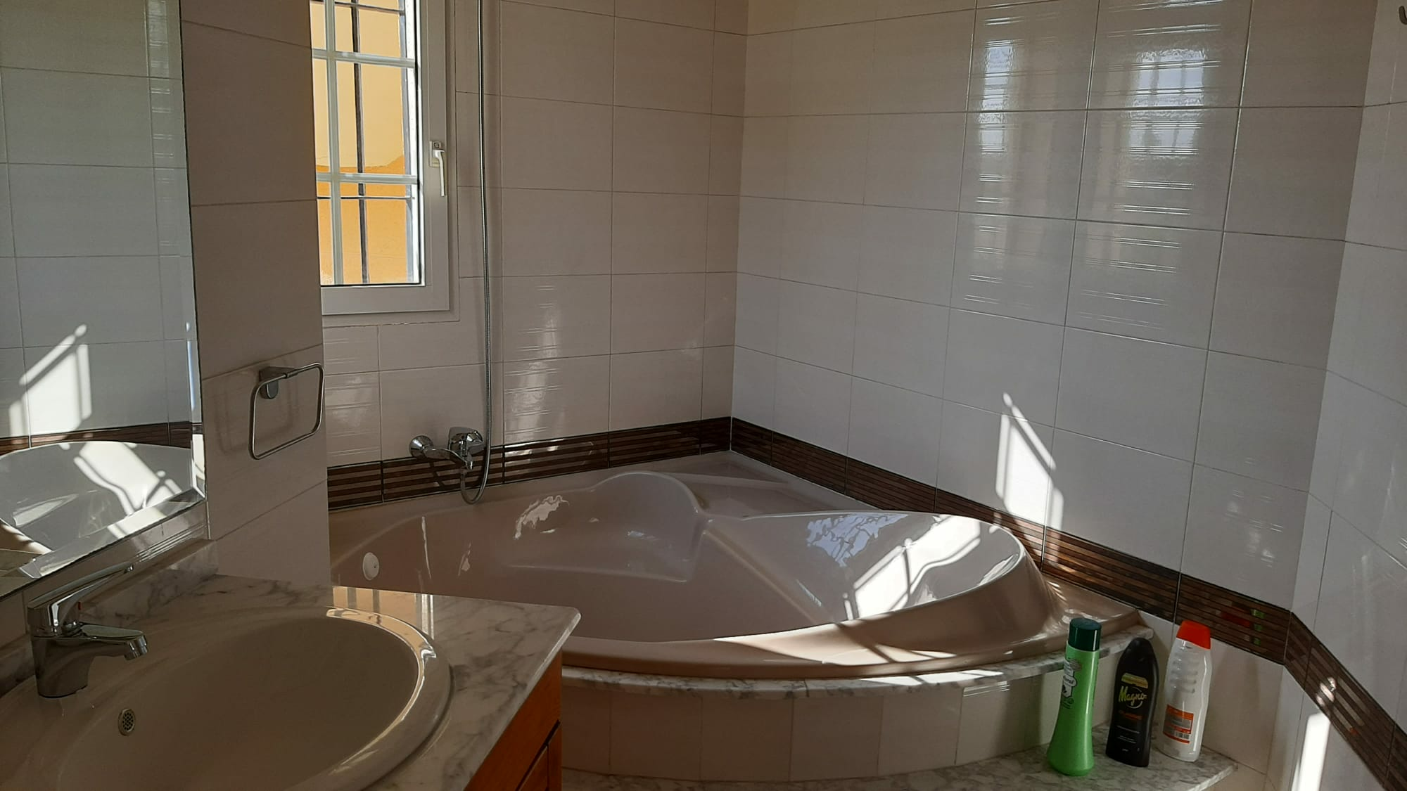 18-002895 3-bedroom Villa In La Manga, Spain (465 M²)