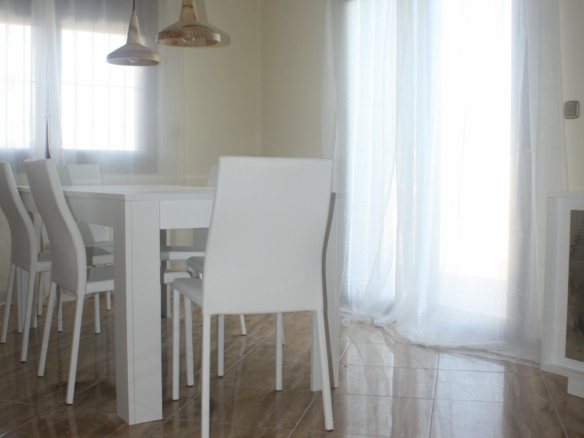 3-bedroom Villa In Torrevieja, Spain (319 M²)