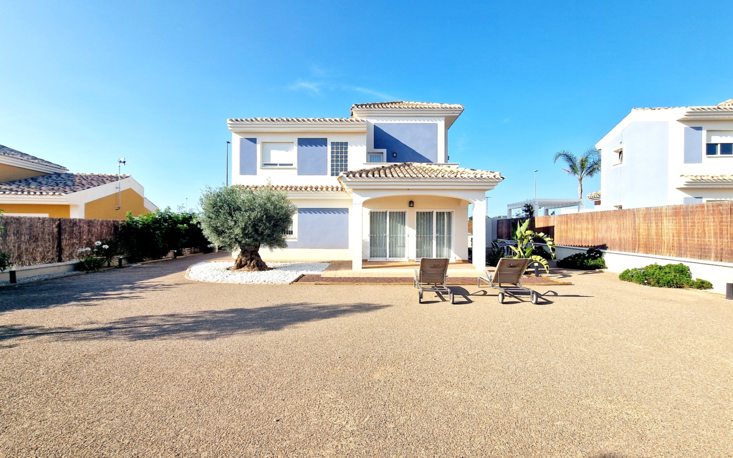 4-bedroom Villa In Lorca, Spain (155 M²)