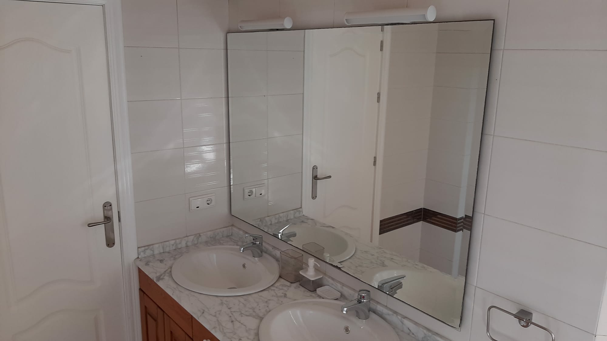 19-8da654 3-bedroom Villa In La Manga, Spain (465 M²)