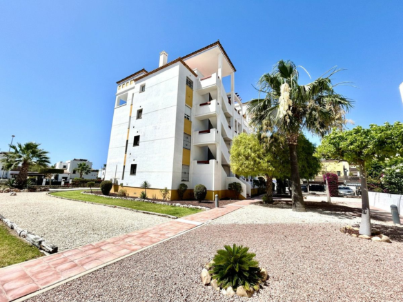 2-bedroom Apartment In Orihuela Costa, Spain (60 M²)