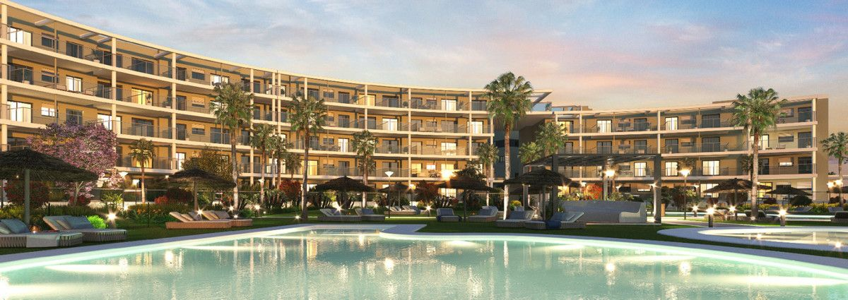3-bedroom Apartment In Manilva, Spain (136 M²)