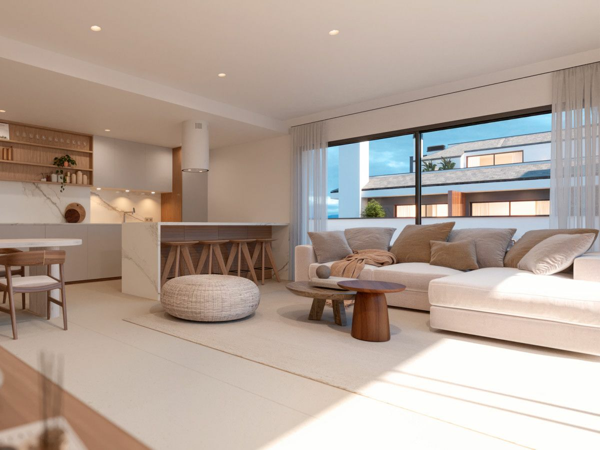 2-bedroom Apartment In Fuengirola, Spain (97 M²)