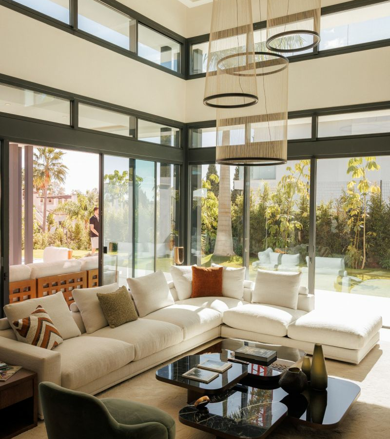 4-bedroom Villa In Marbella, Spain (618 M²)