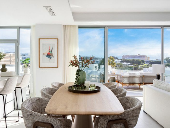 3-bedroom Apartment In Marbella, Spain (156 M²)