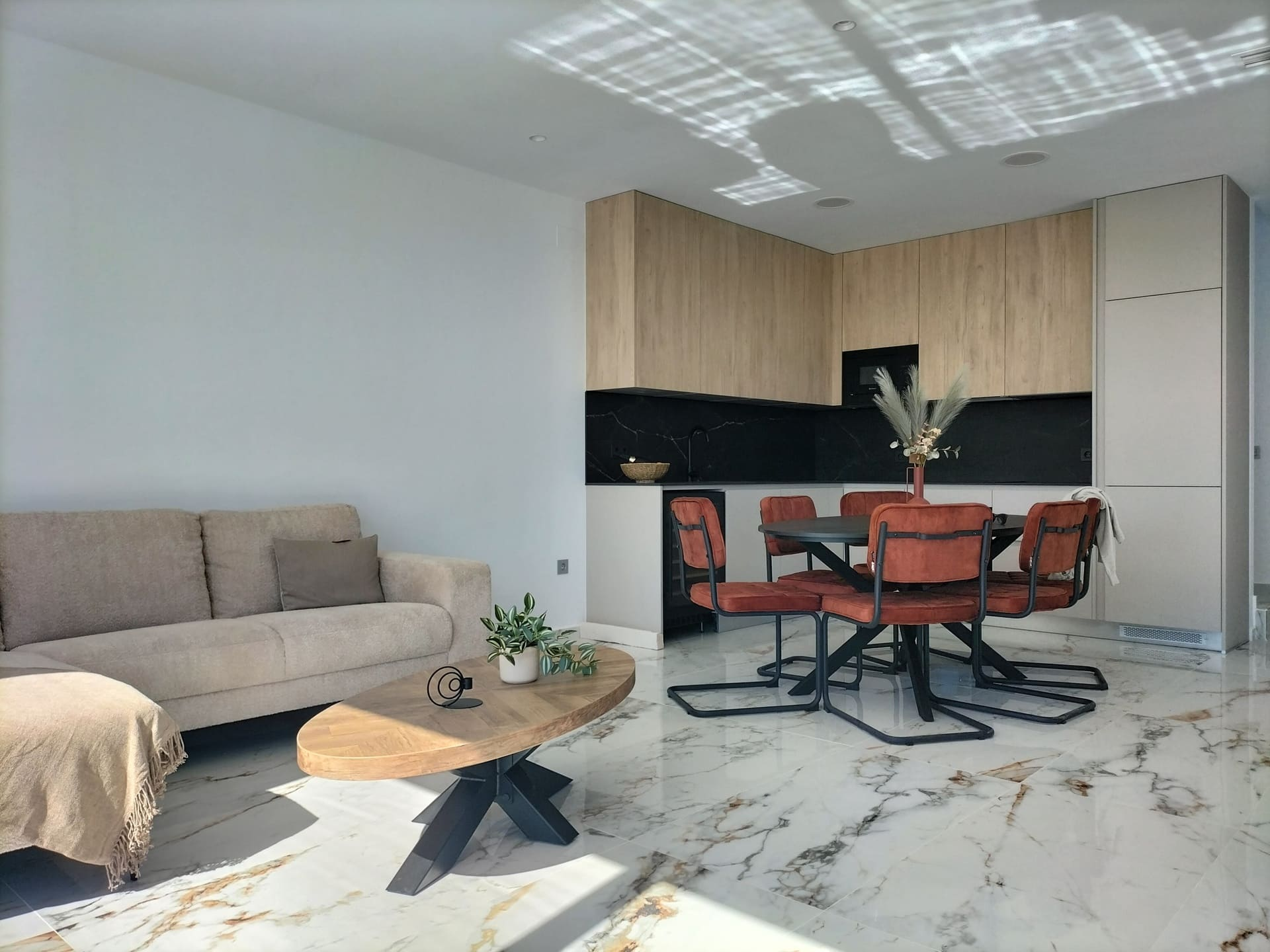 3-bedroom Villa In Pilar De La Horadada, Spain (205 M²)