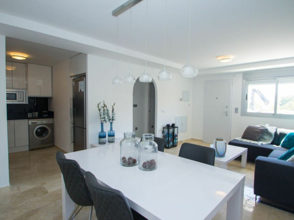 2-bedroom Apartment In Orihuela Costa, Spain (65 M²)