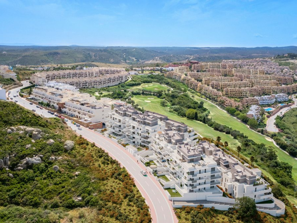 3-bedroom Apartment In Manilva, Spain (144 M²)