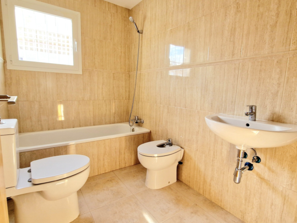 4-bedroom Villa In Lorca, Spain (155 M²)