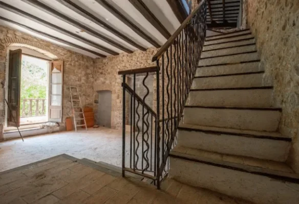 11-bedroom Countryhouse In Castell D’aro, Spain (1.141 M²)