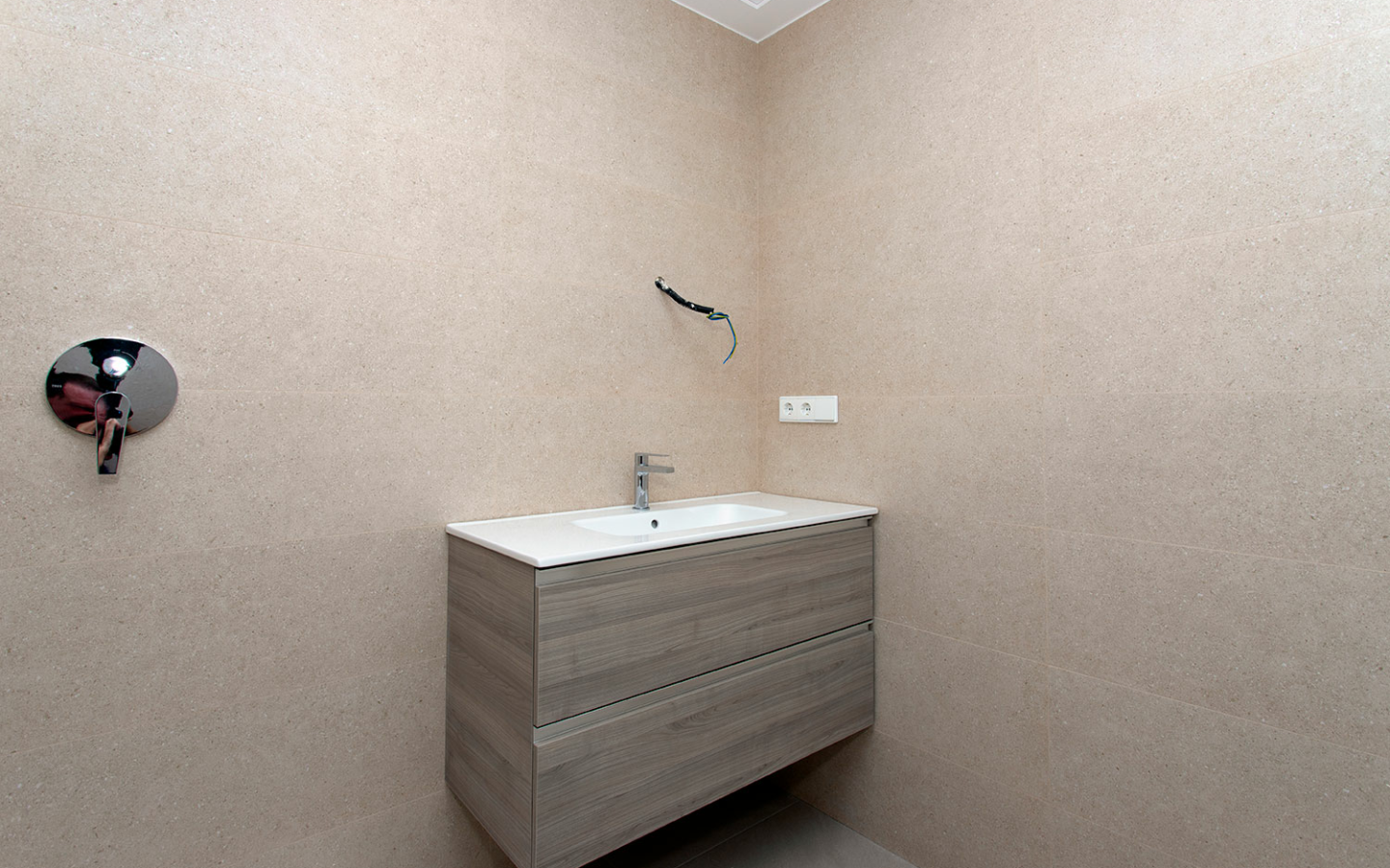 3-bedroom Bungalow In Hondón De Las Nieves, Spain (120 M²)