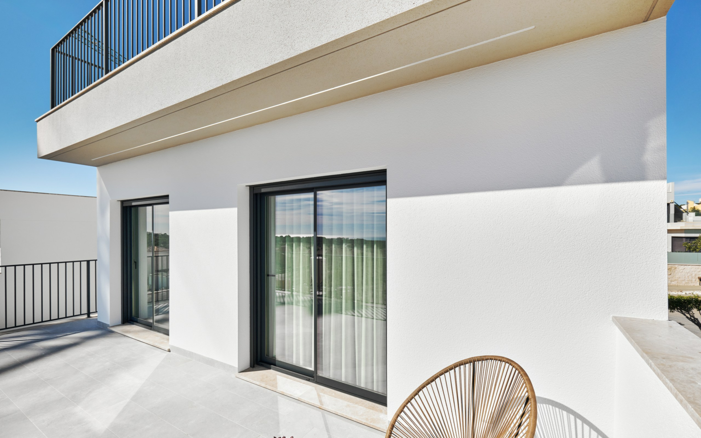 3-bedroom Villa In San Miguel De Salinas, Spain (237 M²)