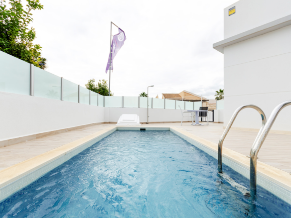 3-bedroom Villa In Torrevieja, Spain (116 M²)