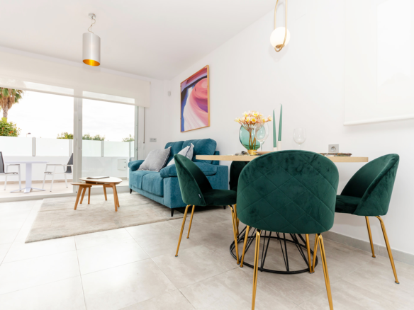 3-bedroom Villa In Torrevieja, Spain (116 M²)