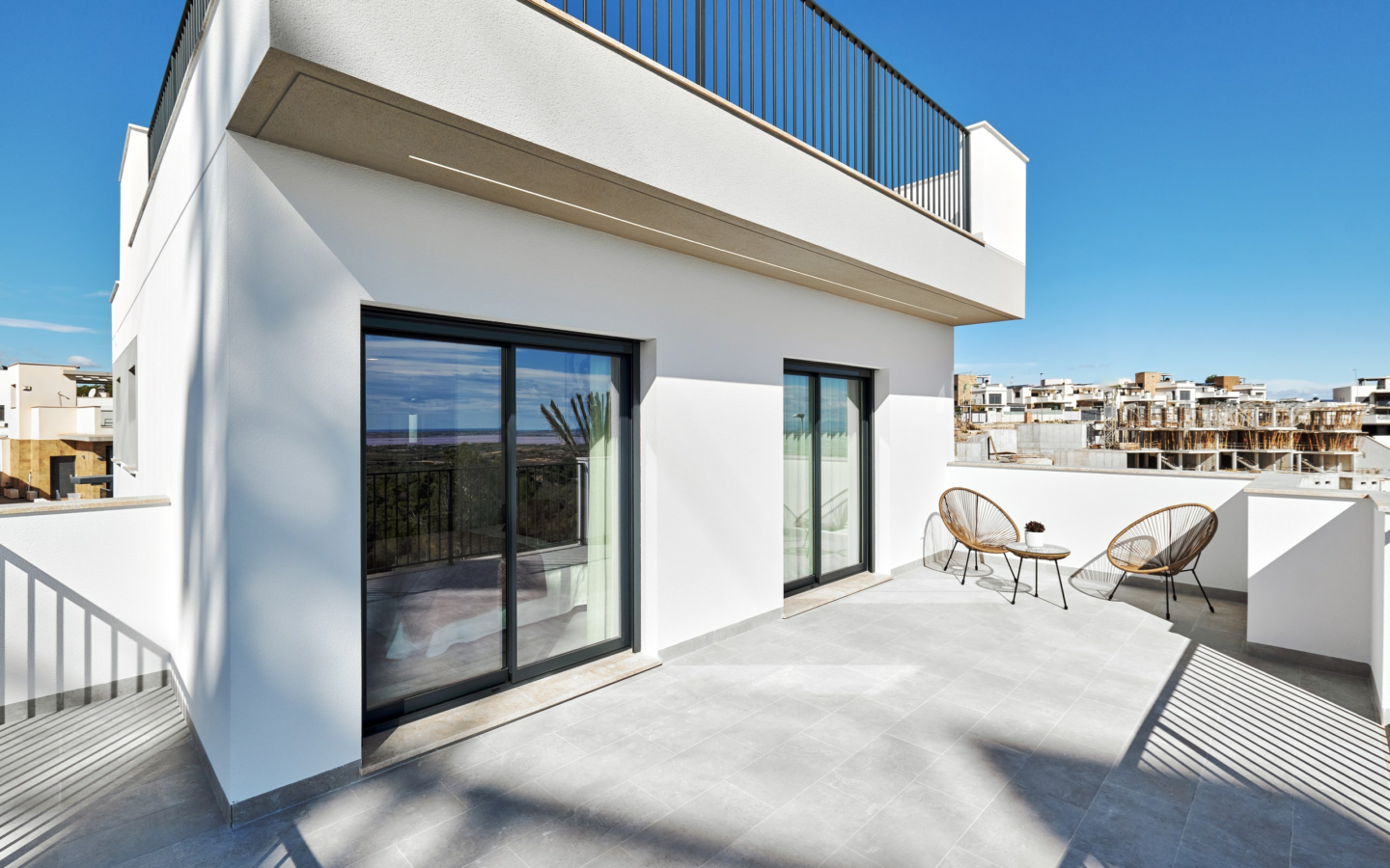 3-bedroom Villa In San Miguel De Salinas, Spain (237 M²)
