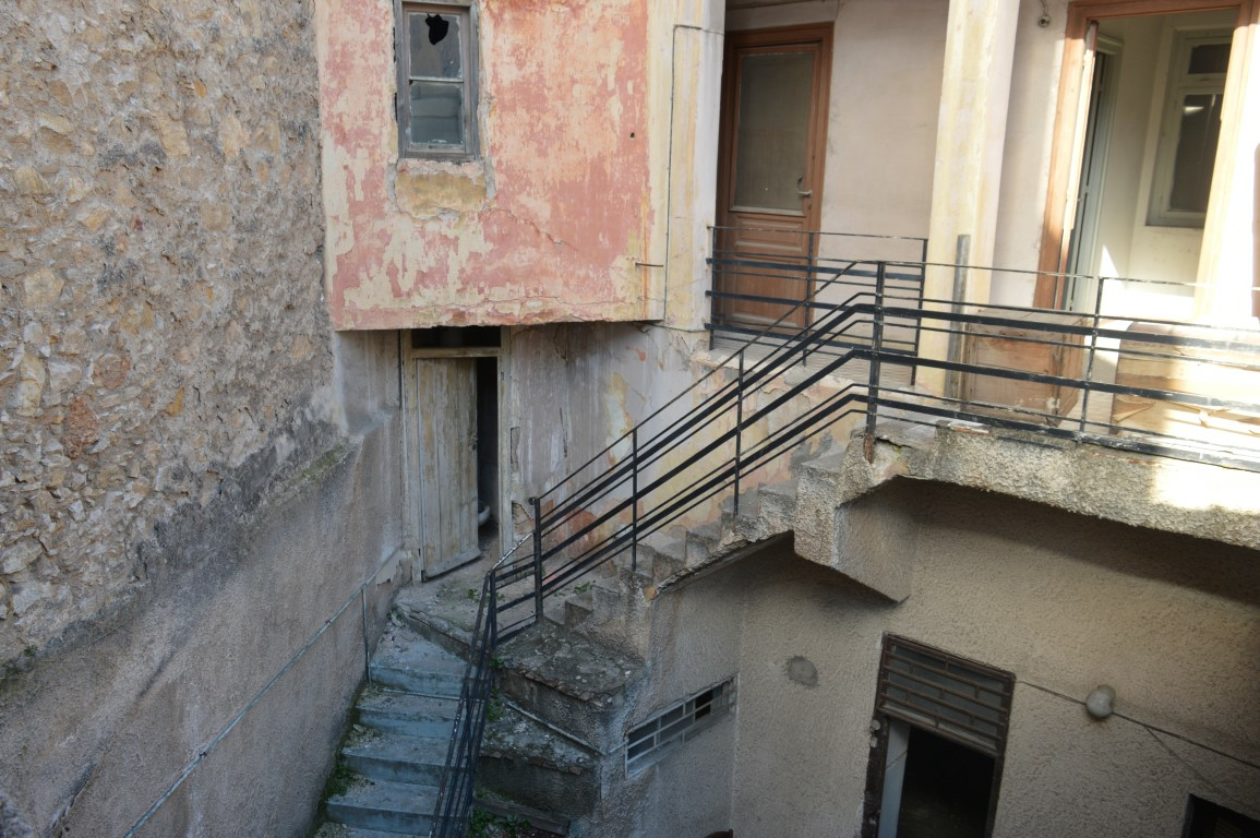 Building In Athens – Center – Center, Greece (622 M²)