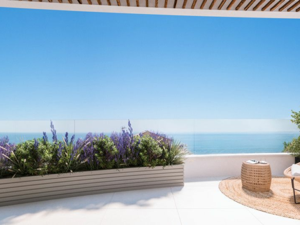 3-bedroom Apartment In Benalmádena, Spain (120 M²)
