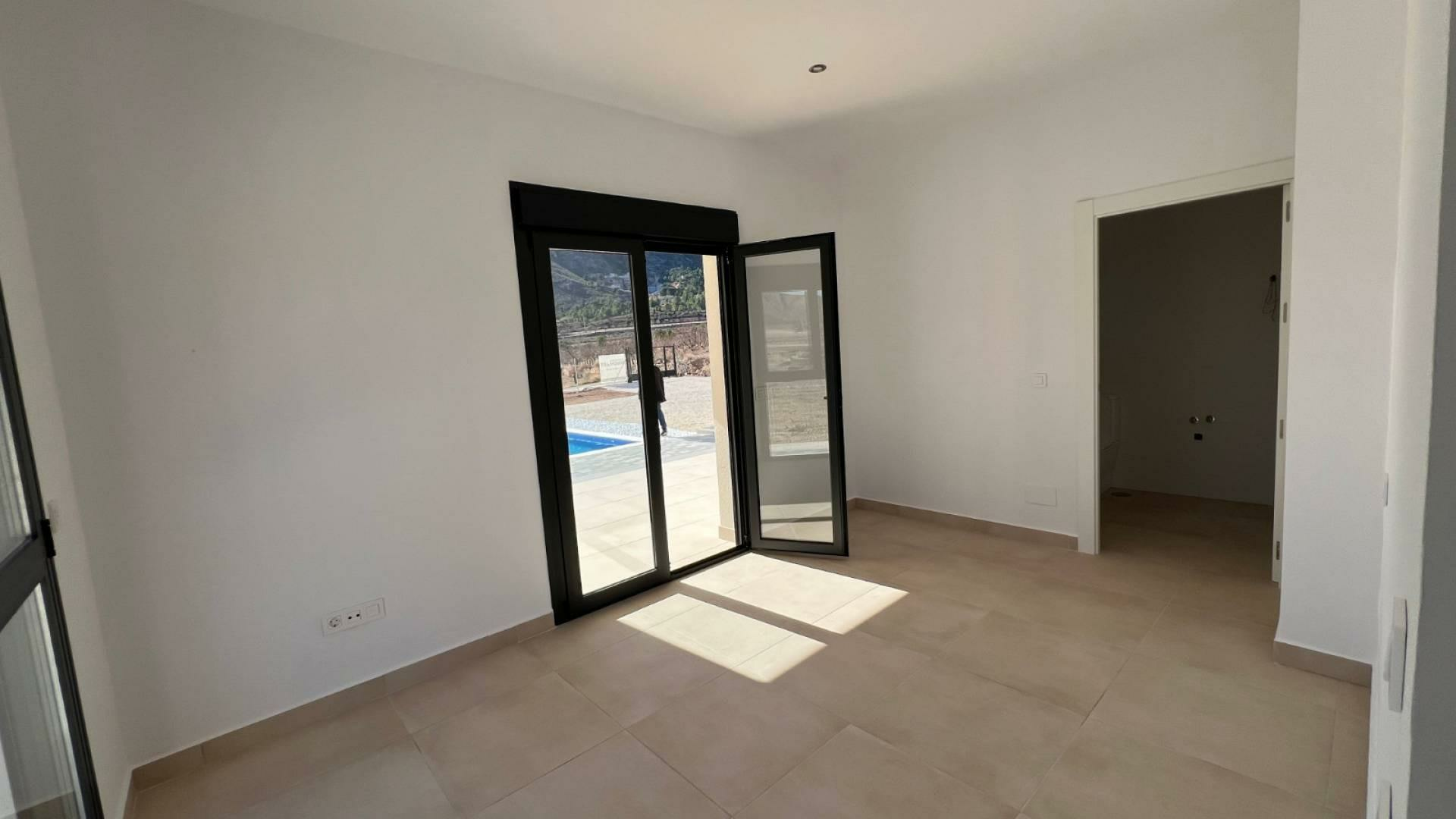 3-bedroom Villa In Hondón De Las Nieves, Spain (153 M²)