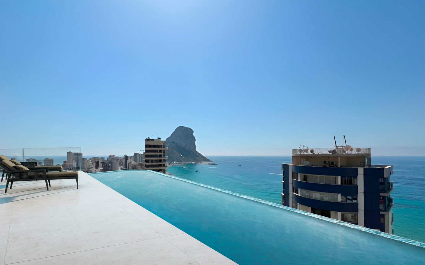 1-bedroom Penthouse In Calpe, Spain (66 M²)