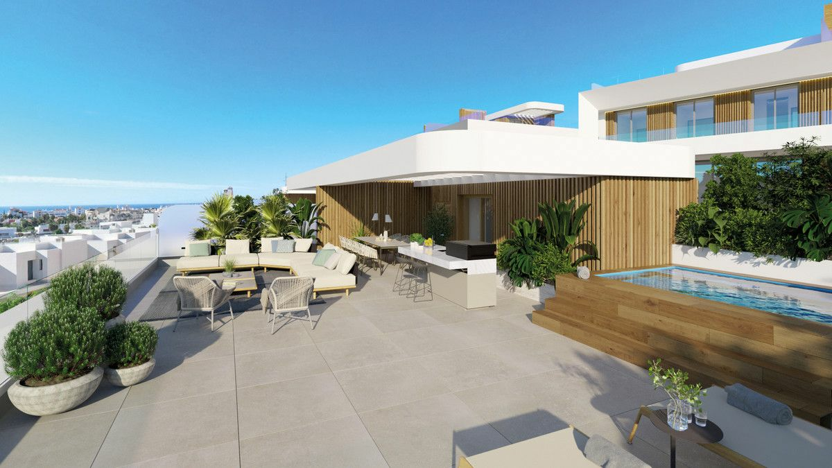 4-bedroom Villa In Estepona, Spain (205 M²)