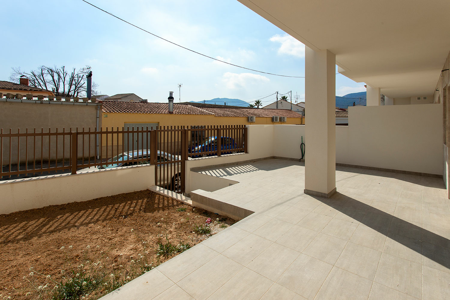 3-bedroom Bungalow In Hondón De Las Nieves, Spain (120 M²)