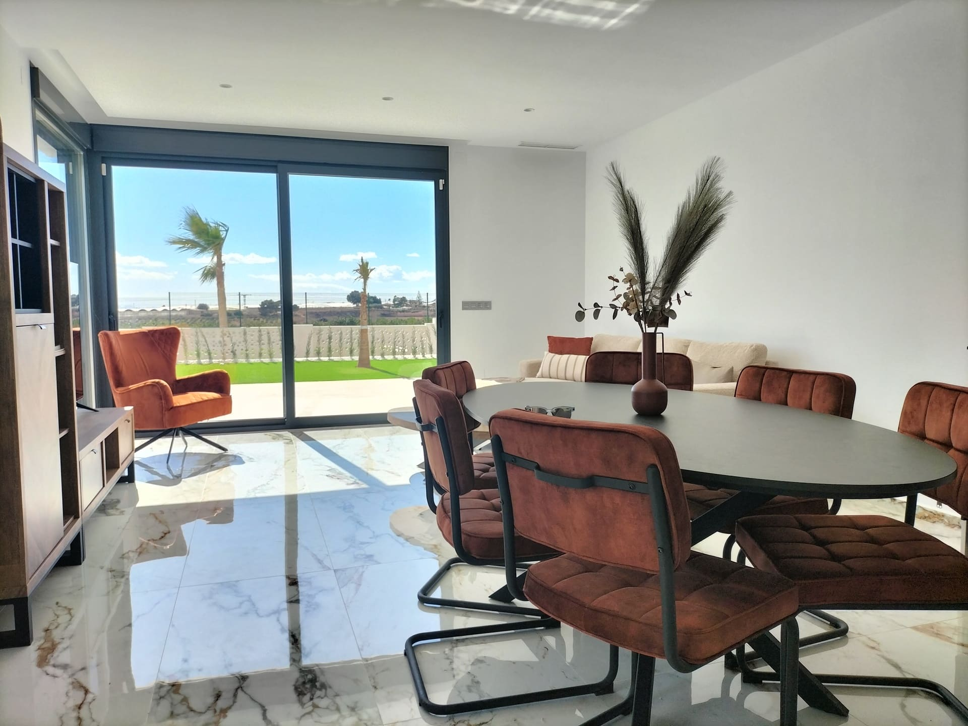 3-bedroom Villa In Pilar De La Horadada, Spain (205 M²)