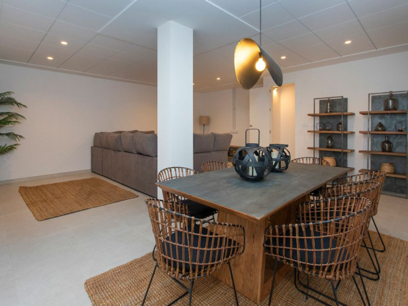 3-bedroom Villa In Hondon De Las Nieves, Spain (229 M²)