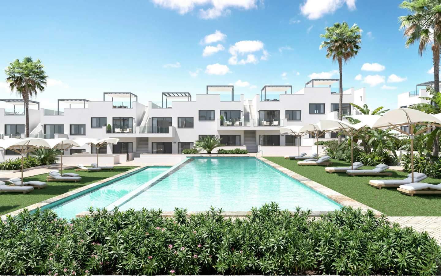 2-bedroom Bungalow In Torrevieja, Spain (160 M²)