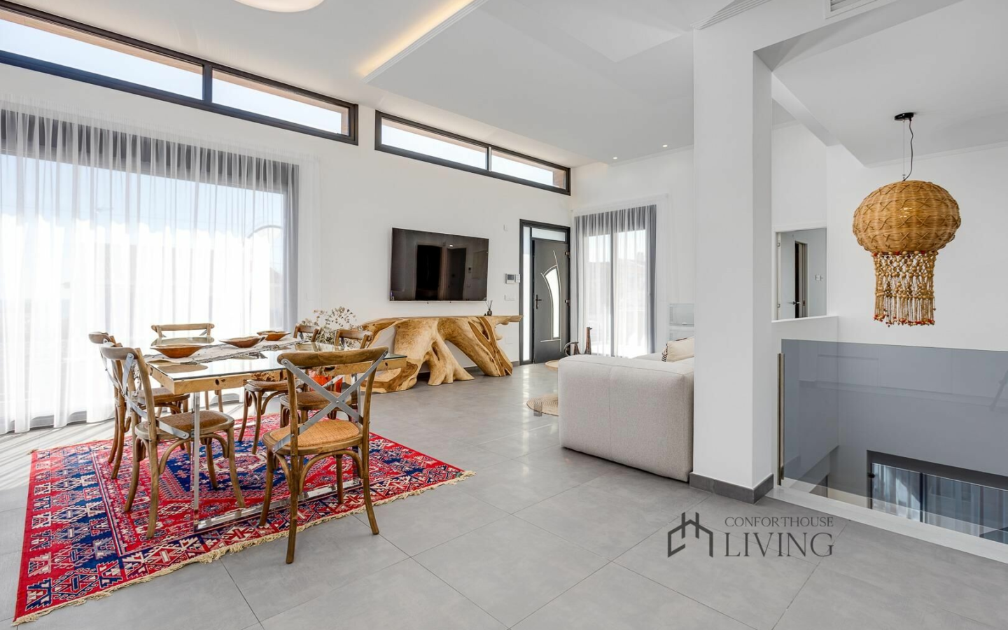 4-bedroom Villa In Torrevieja, Spain (310 M²)