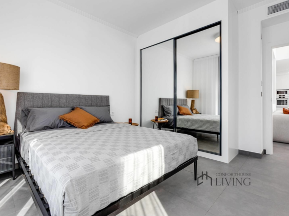 4-bedroom Villa In Torrevieja, Spain (310 M²)