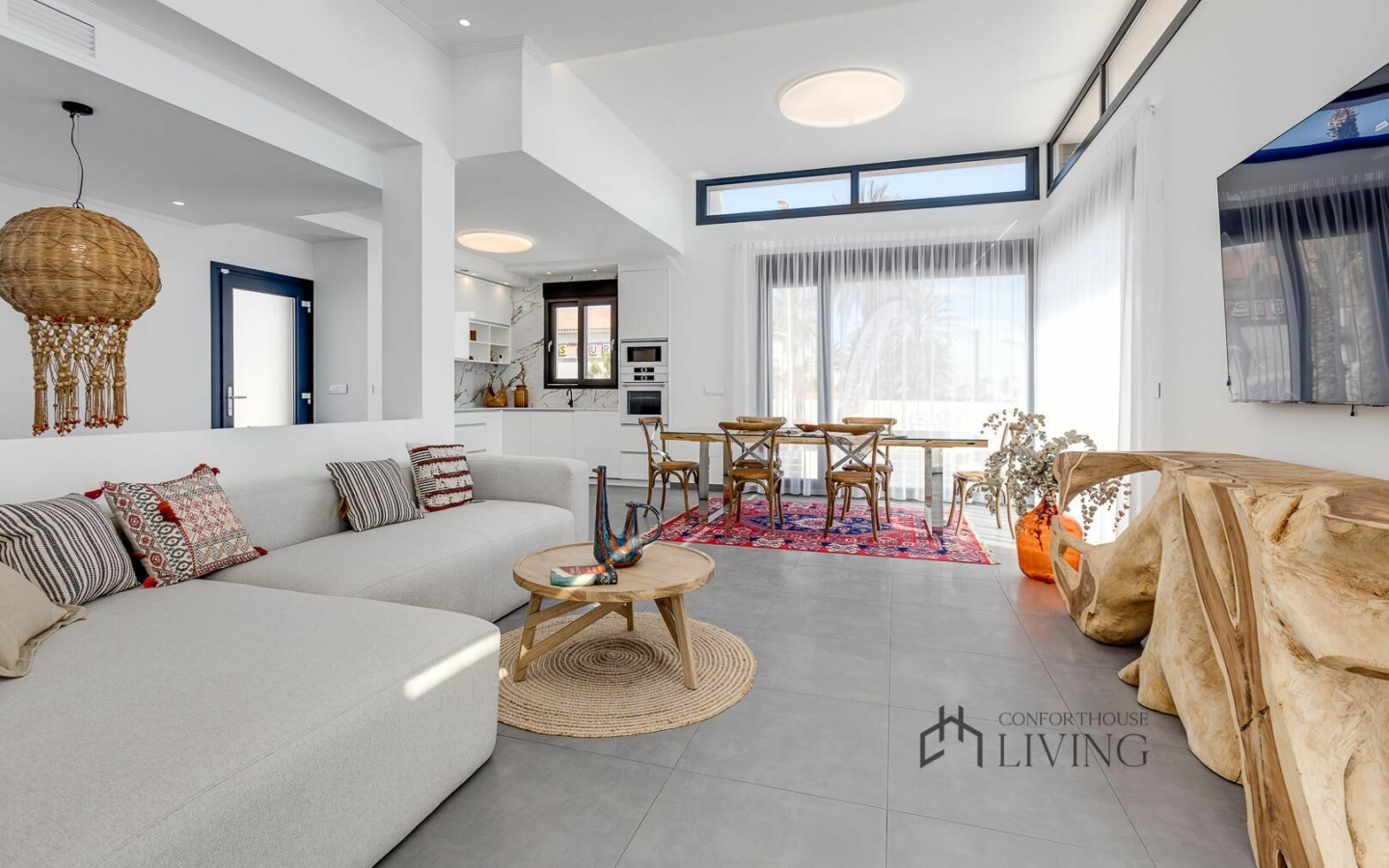 4-bedroom Villa In Torrevieja, Spain (310 M²)