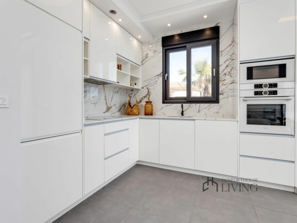 4-bedroom Villa In Torrevieja, Spain (310 M²)