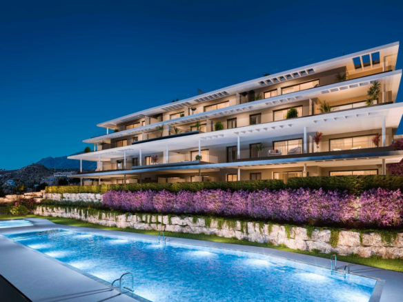 3-bedroom Flat In Estepona, Spain (124 M²)