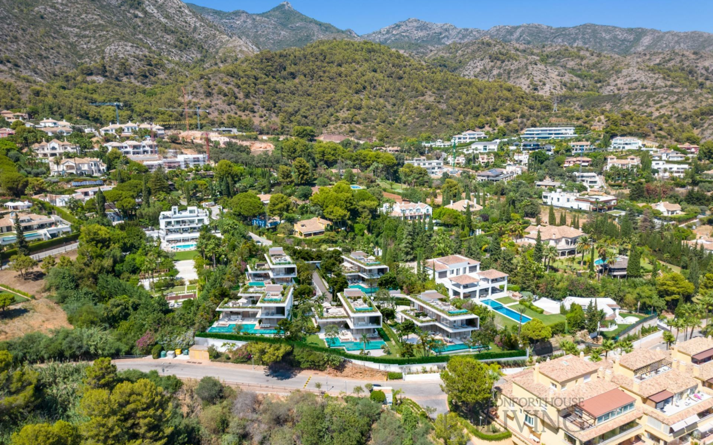 5-bedroom Villa In Marbella, Spain (1.418 M²)