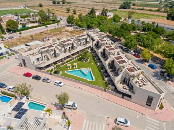 3-bedroom Bungalow In San Fulgencio, Spain (91 M²)