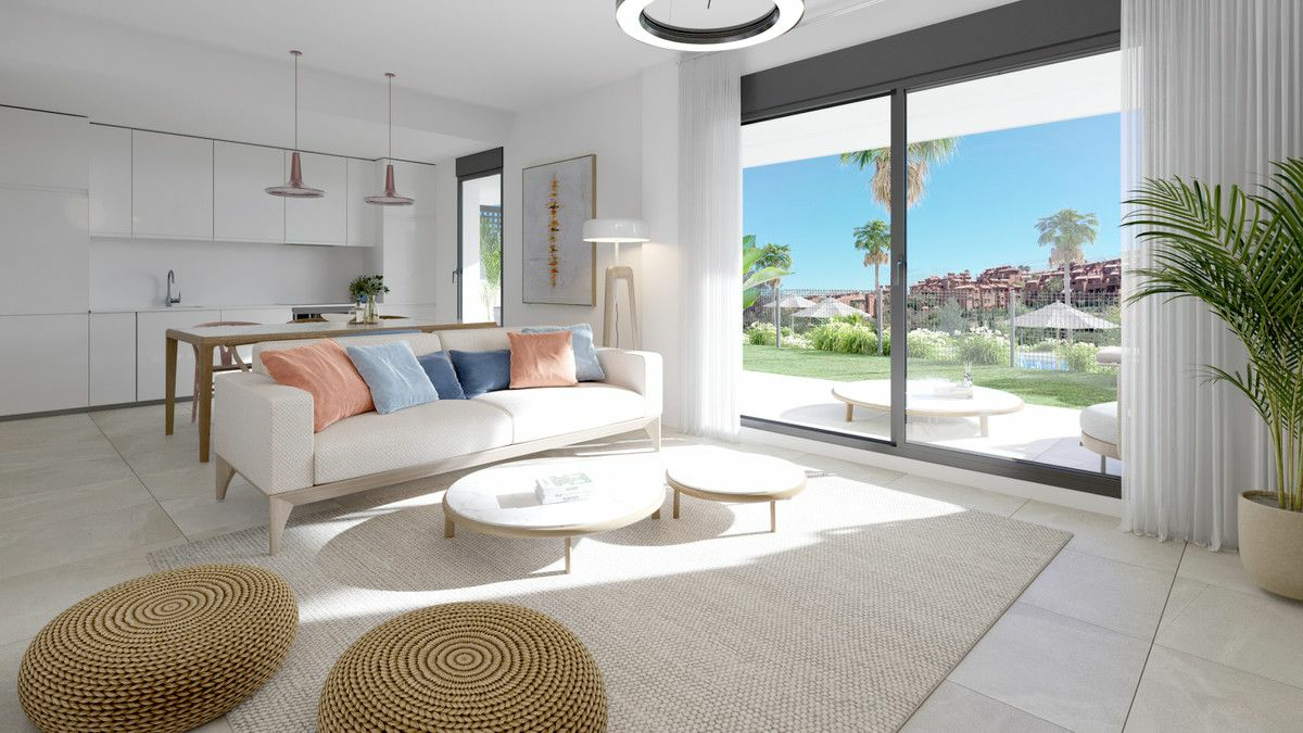 2-bedroom Apartment In Estepona, Spain (86 M²)