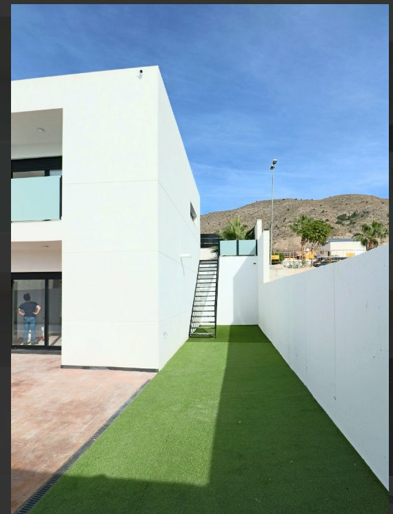 3-bedroom Villa In Fortuna, Spain (160 M²)