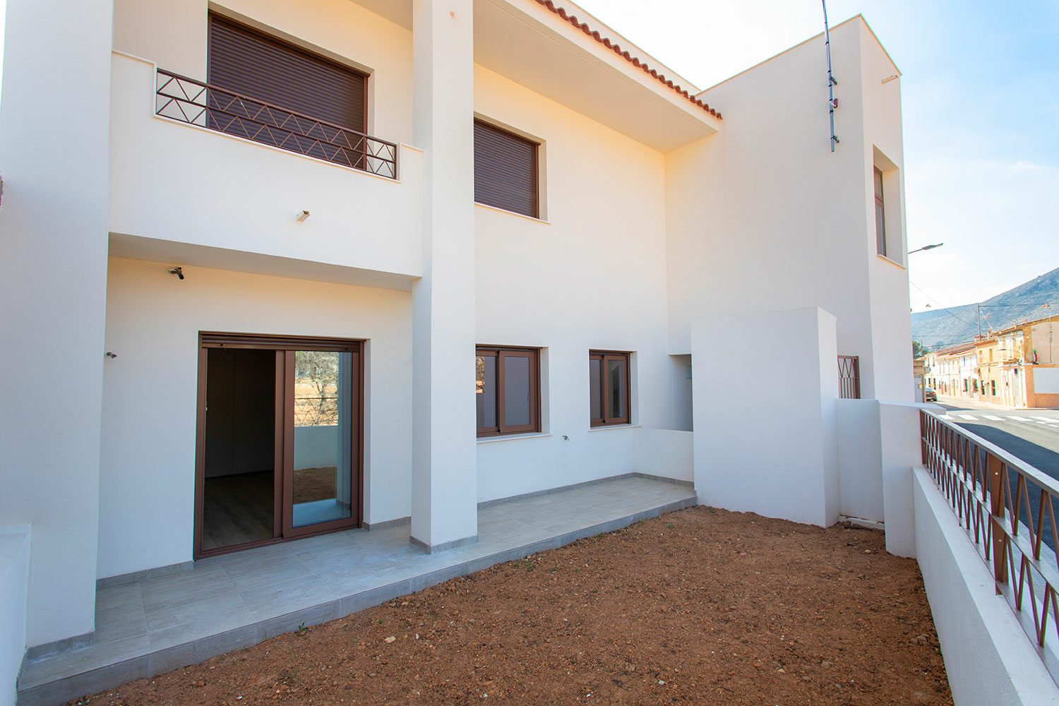 3-bedroom Bungalow In Hondón De Las Nieves, Spain (120 M²)