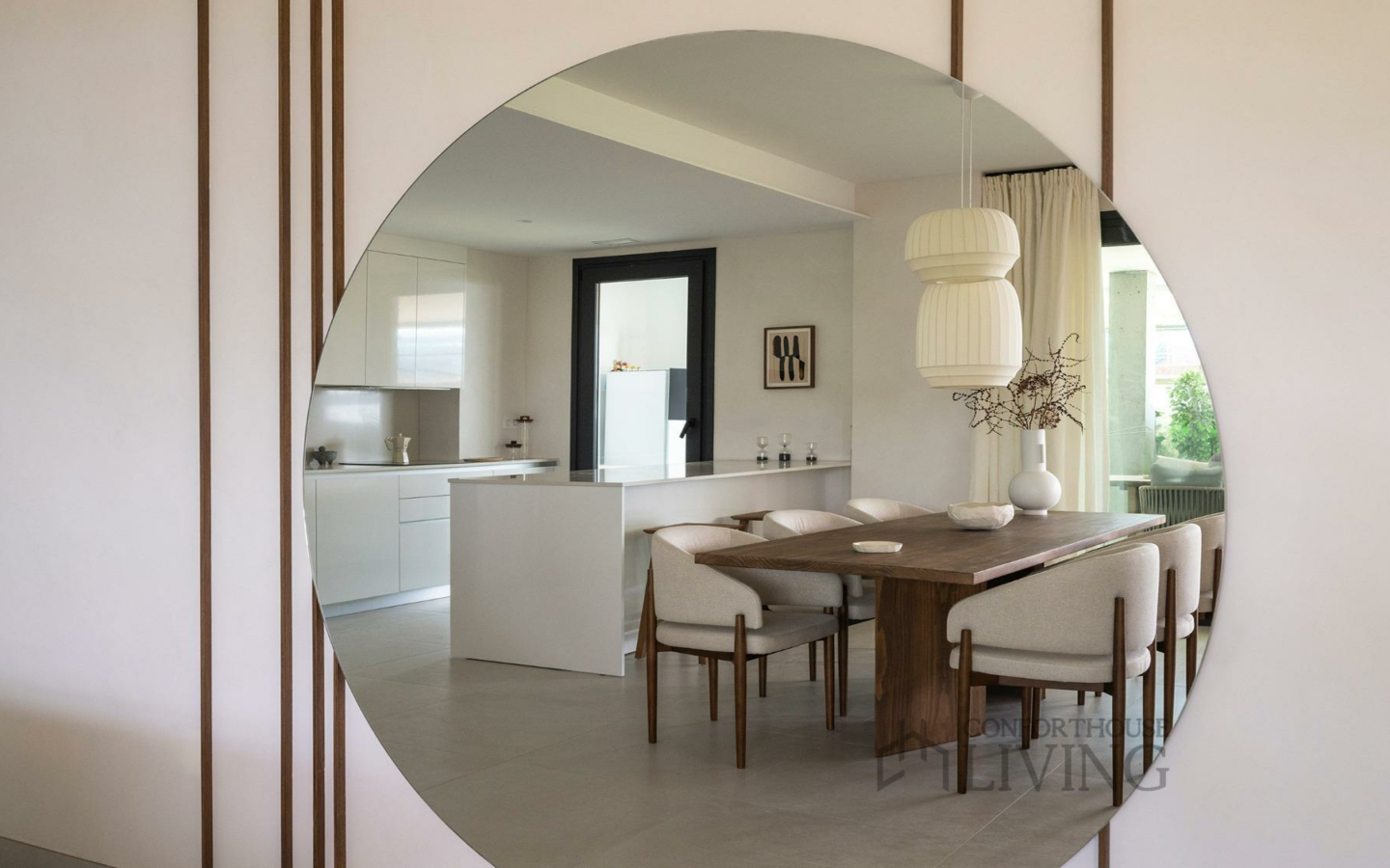 2-bedroom Flat In Marbella, Spain (131 M²)