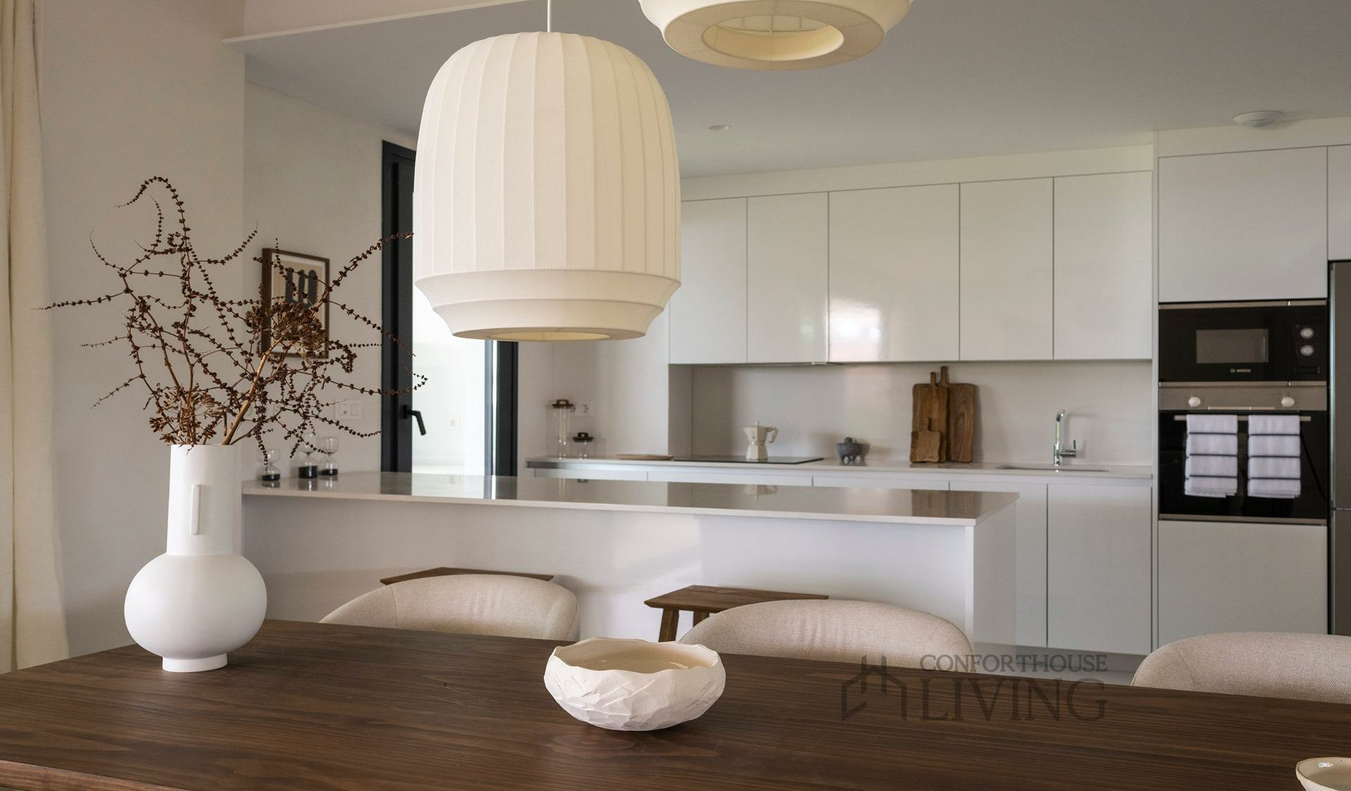 2-bedroom Flat In Marbella, Spain (131 M²)