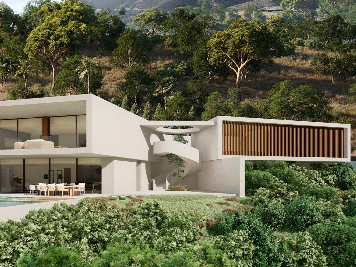 3-bedroom Villa In Benahavis, Spain (379 M²)