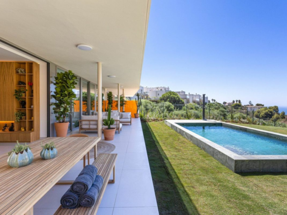 3-bedroom Apartment In Mijas, Spain (130 M²)