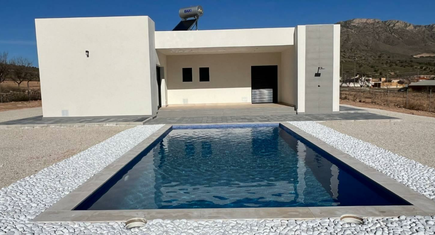 3-bedroom Villa In Hondón De Las Nieves, Spain (168 M²)