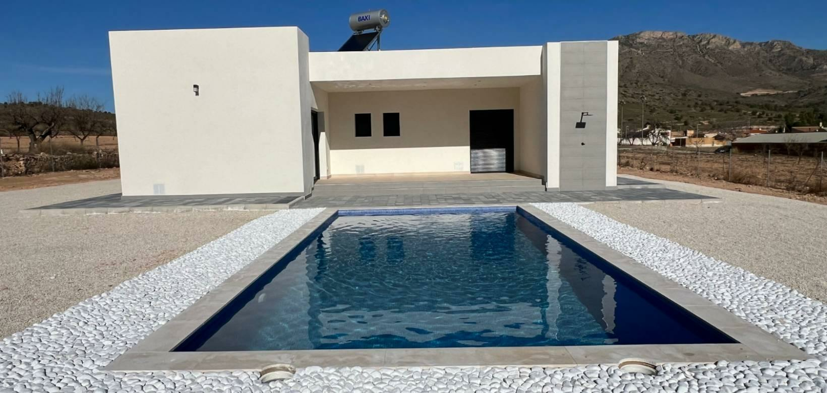 3-bedroom Villa In Hondón De Las Nieves, Spain (168 M²)