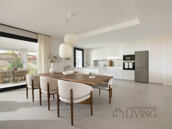 3-bedroom Ground Floor In Marbella, Spain (169 M²)