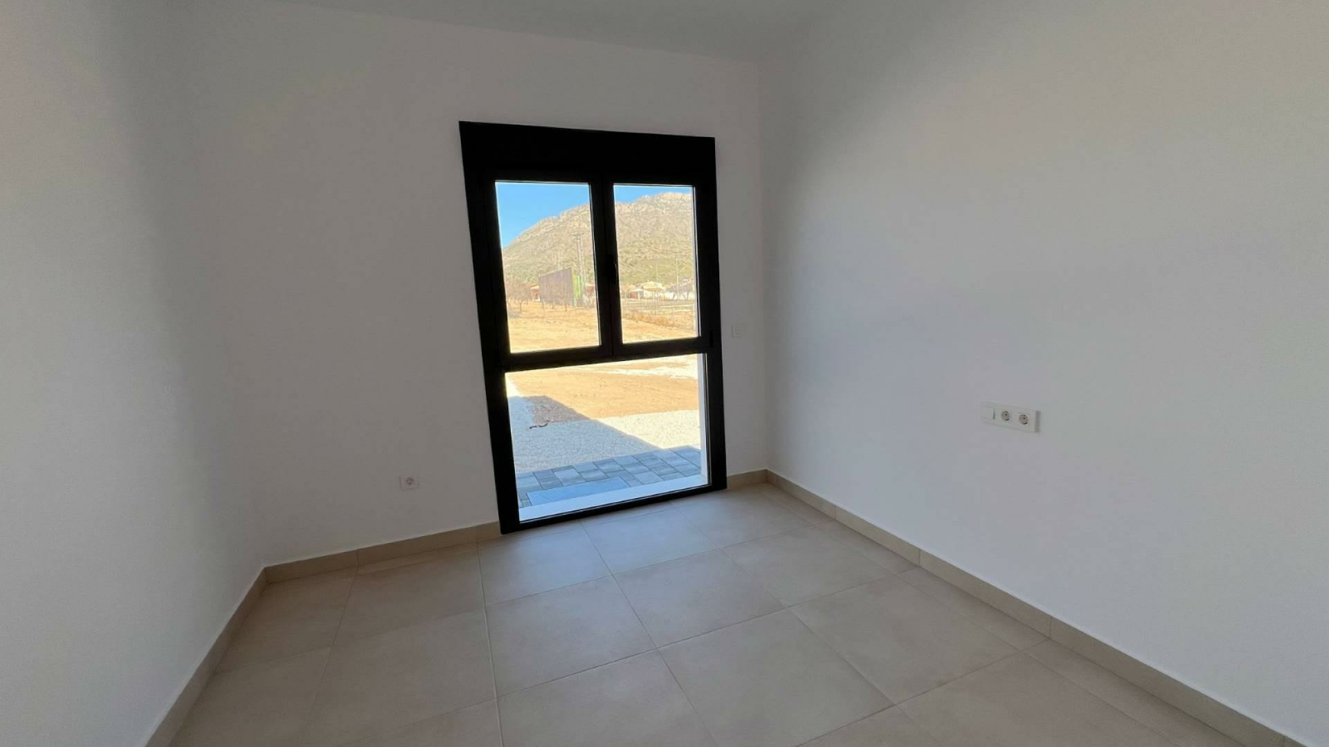 6-32c3e6 3-bedroom Villa In Jumilla, Spain (168 M²)