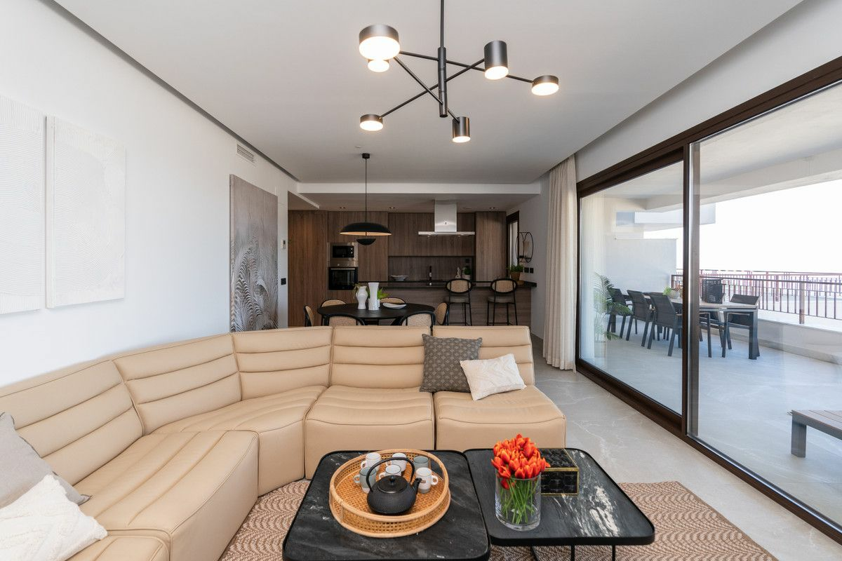 3-bedroom Apartment In Istan, Spain (109 M²)