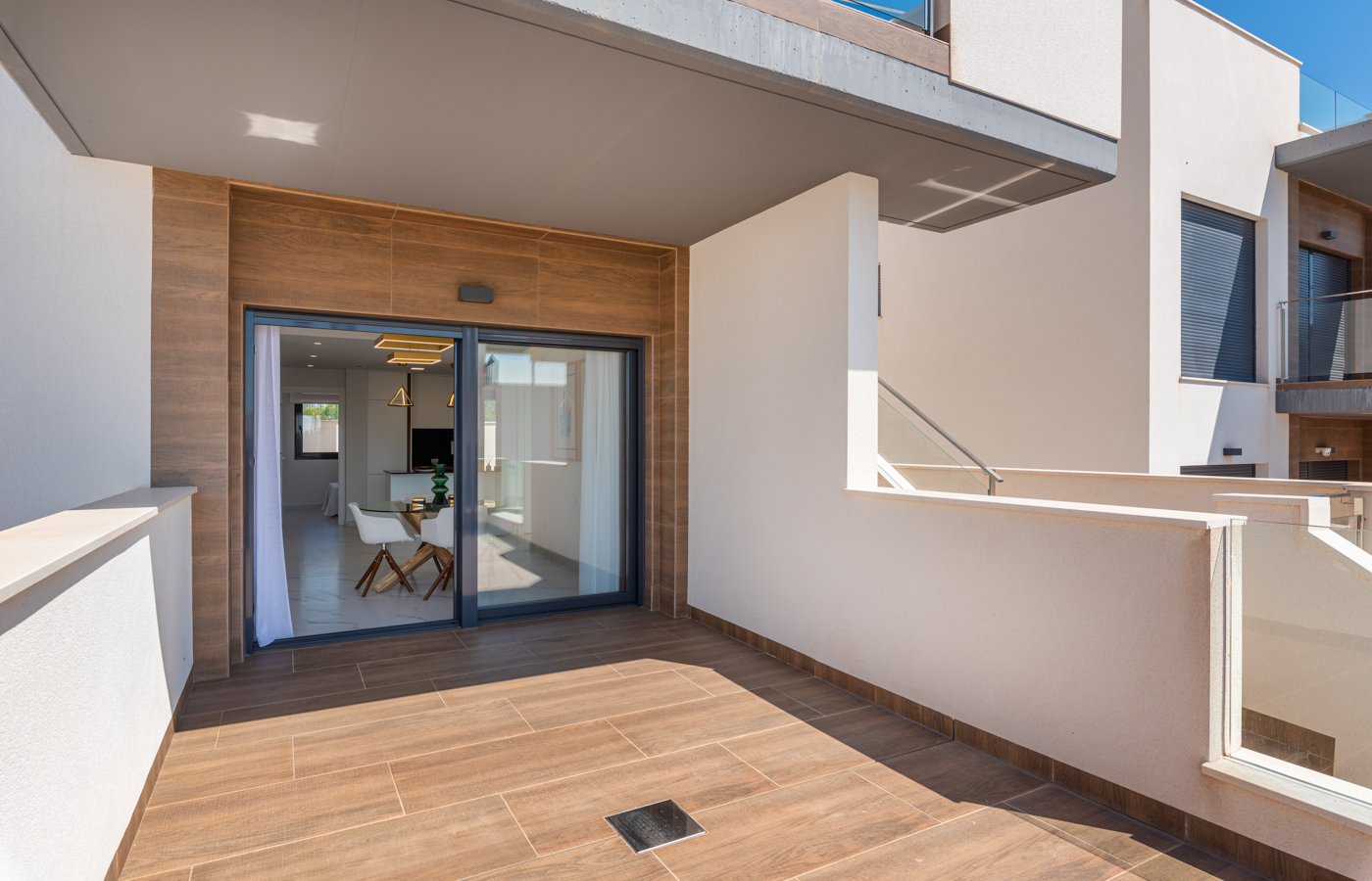 2-bedroom Bungalow In San Miguel De Salinas, Spain (163 M²)